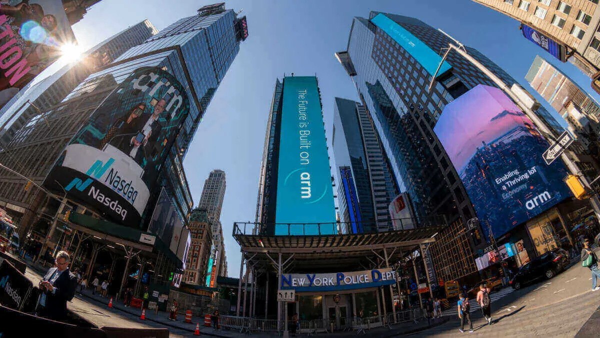 Tech leads the way as strong earnings continue to power S&P 500 towards 5K