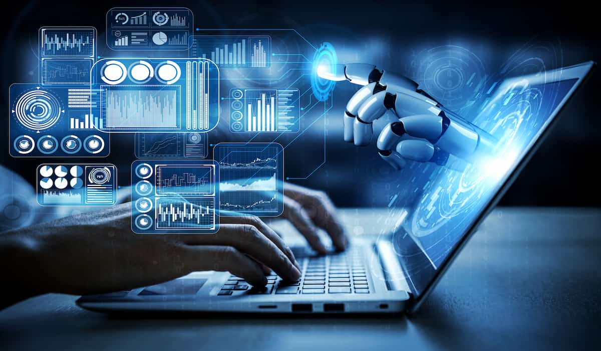 Exploring what is the best AI for day trading and its impact on tech investments.