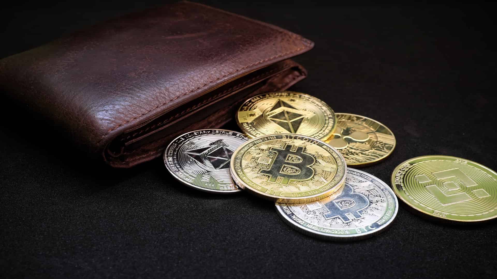 crypto-wallet-1.jpg