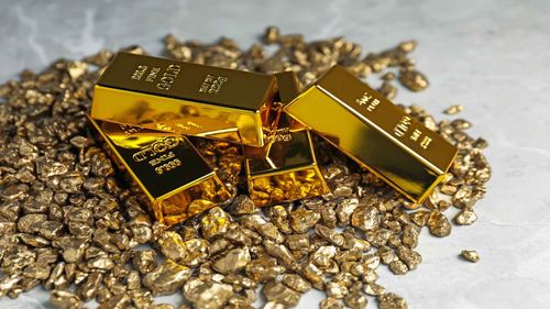 what affects the price of gold